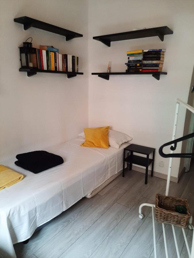 La Casa Di Marta Apartment Genoa Bagian luar foto